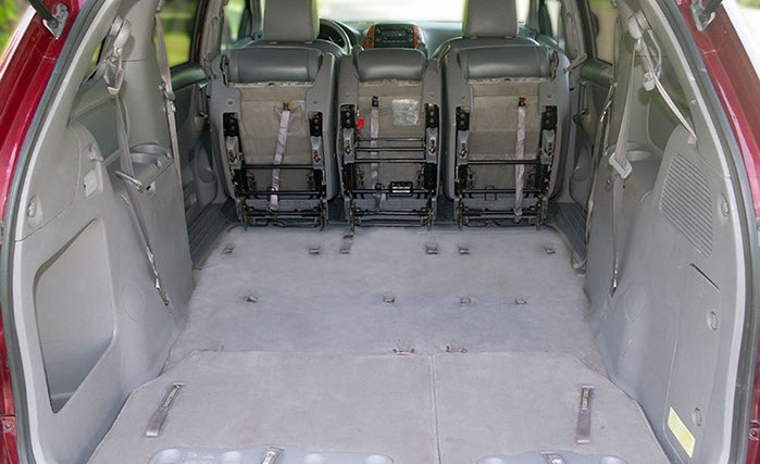Toyota Sienna Trunk